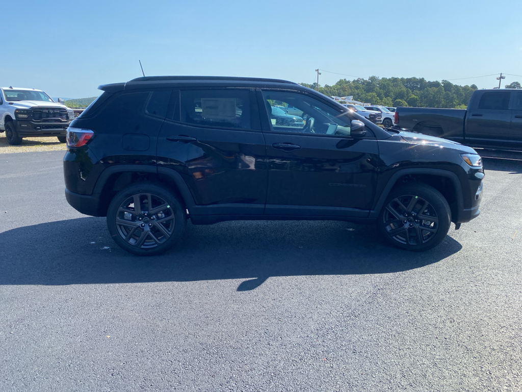 2026 Jeep Compass Limited Altitude photo 4