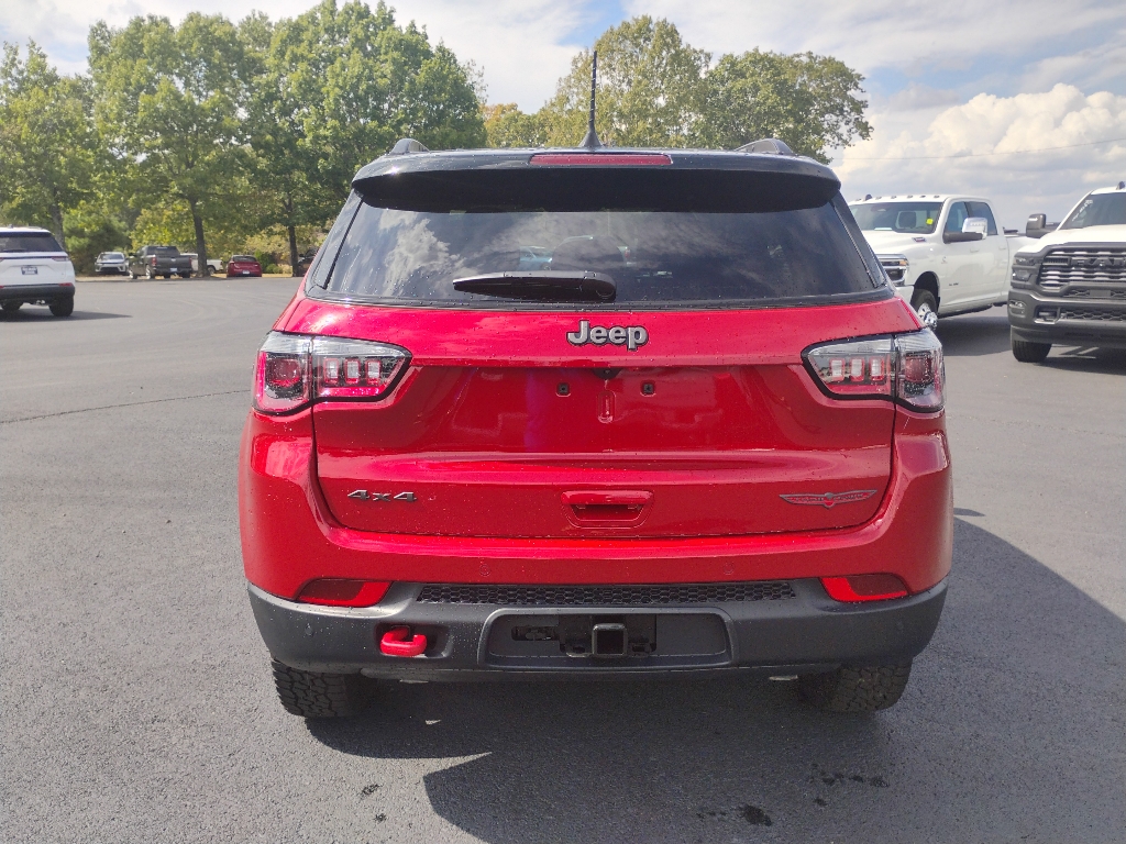 2026 Jeep Compass Trailhawk photo 6
