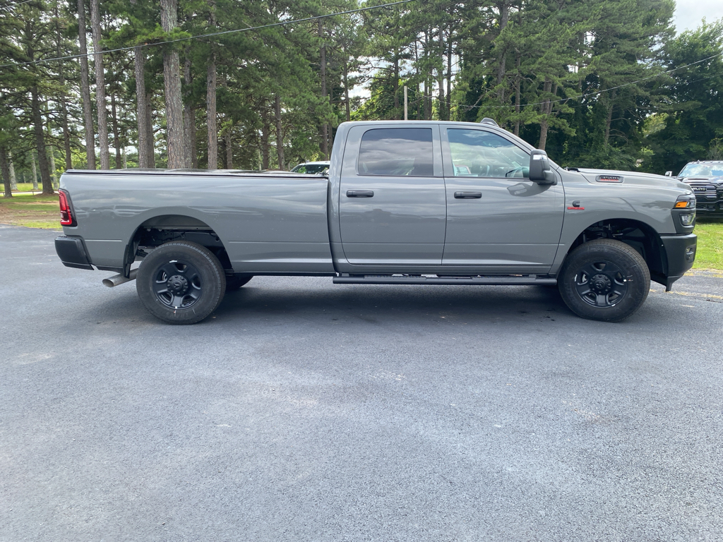 2026 Ram 3500 Tradesman photo 4
