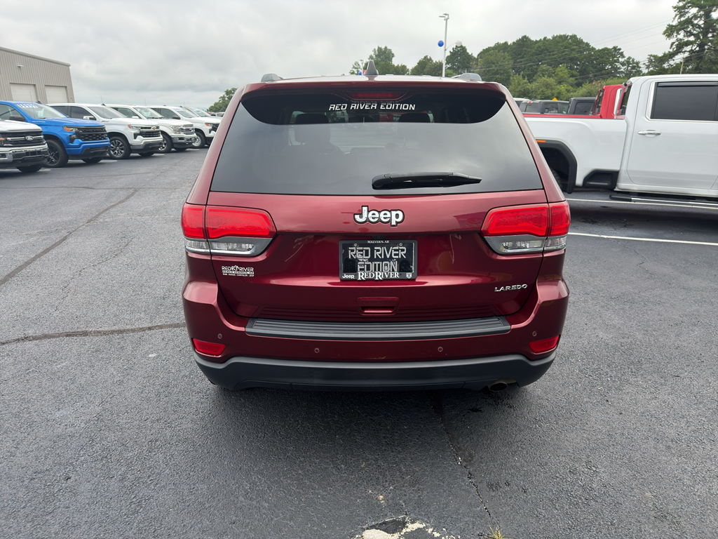 2019 Jeep Grand Cherokee Laredo E photo 6