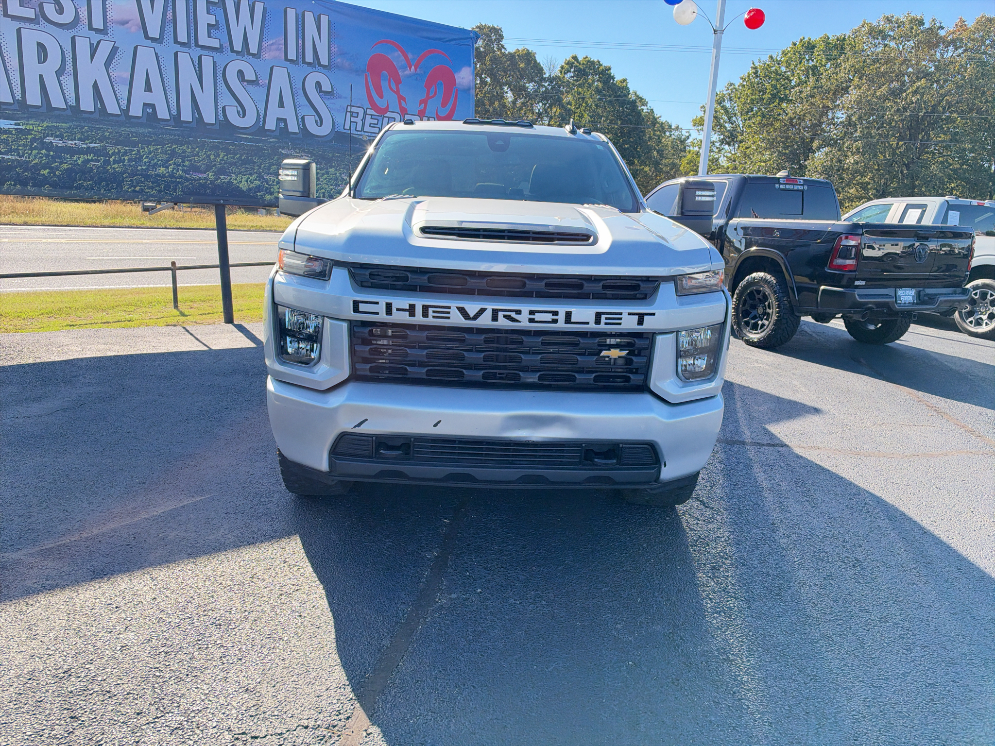 2023 Chevrolet Silverado Custom photo 1