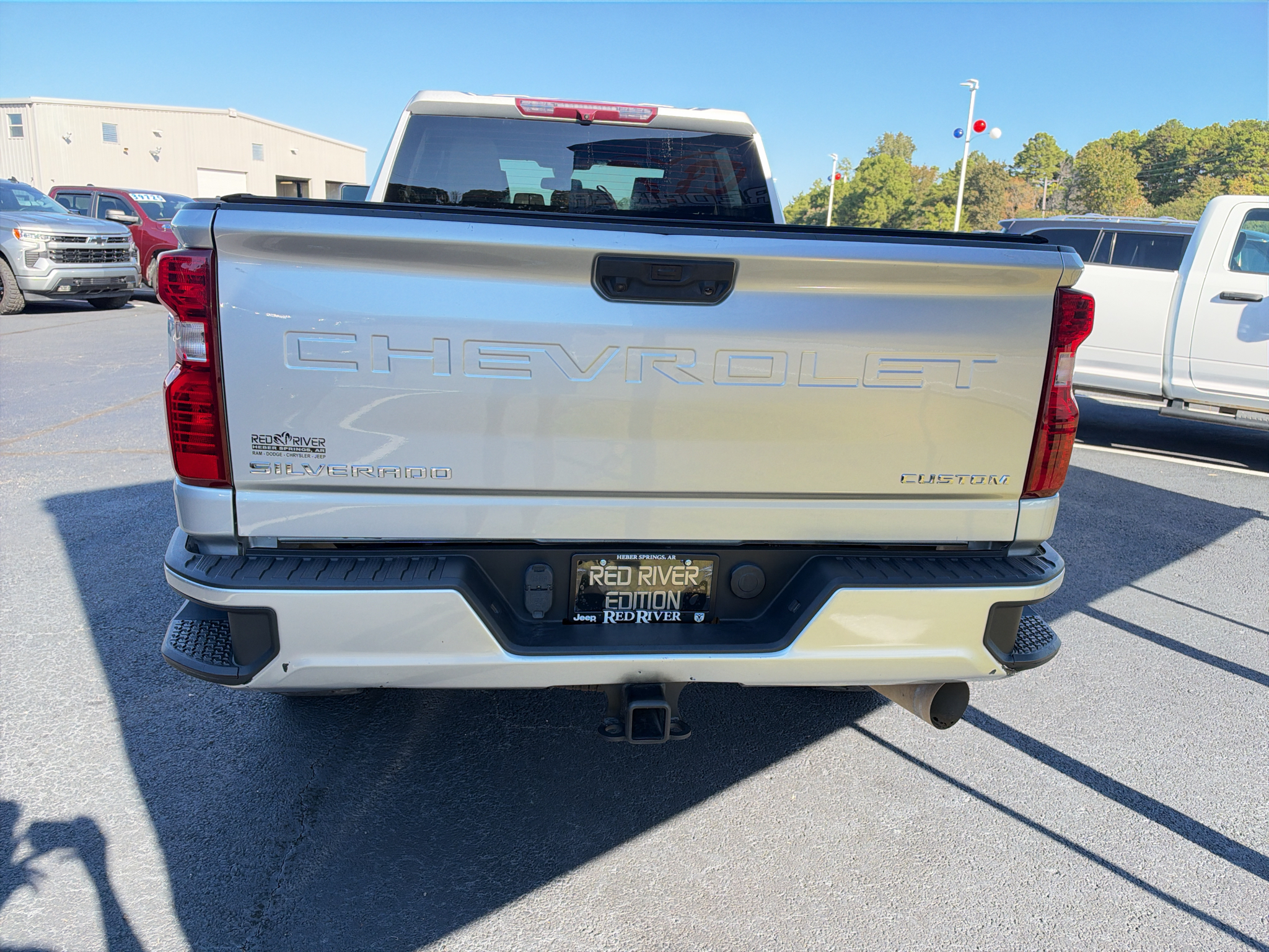 2023 Chevrolet Silverado Custom photo 5