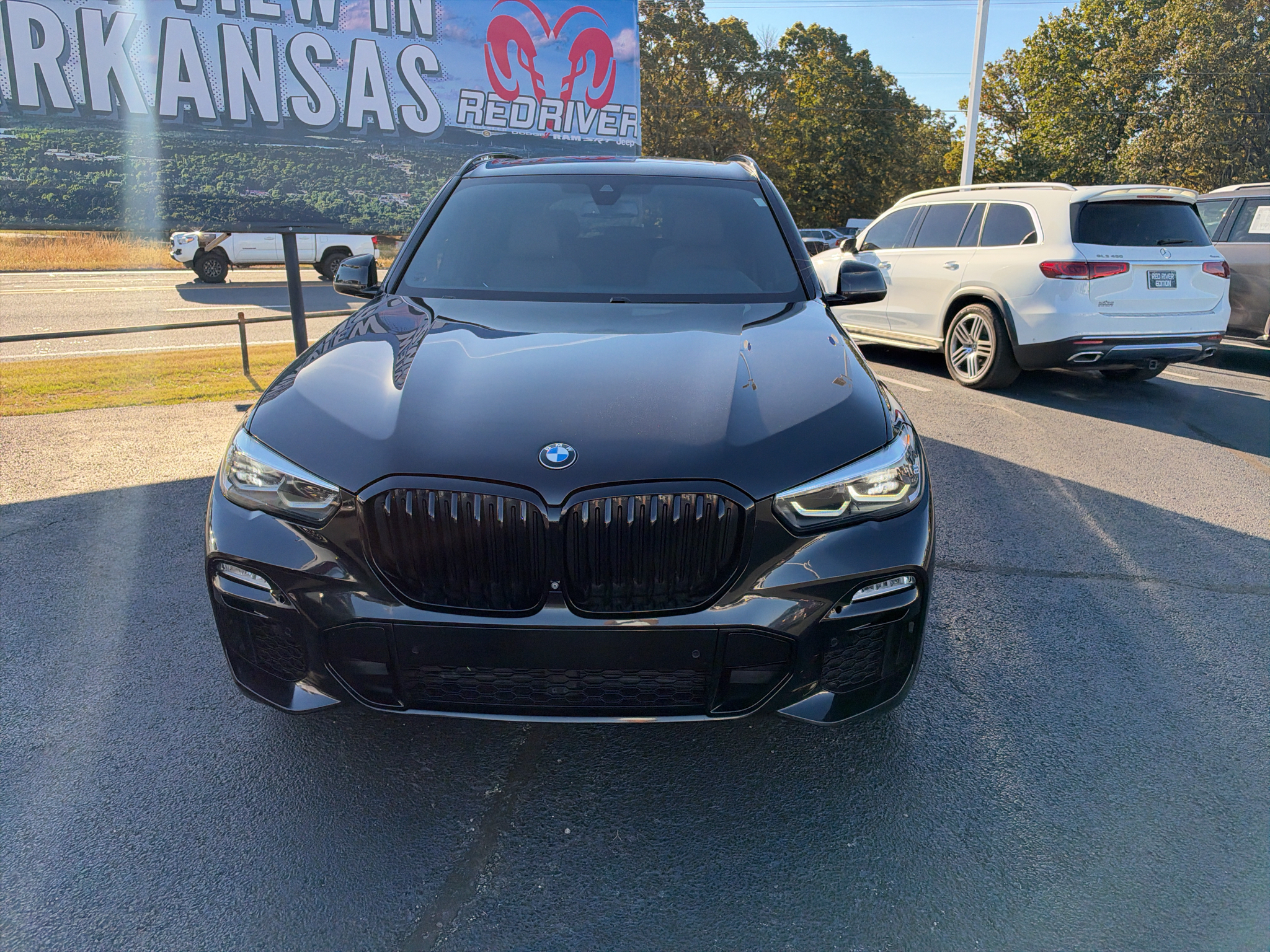 2020 BMW X5 sDrive40i photo 2