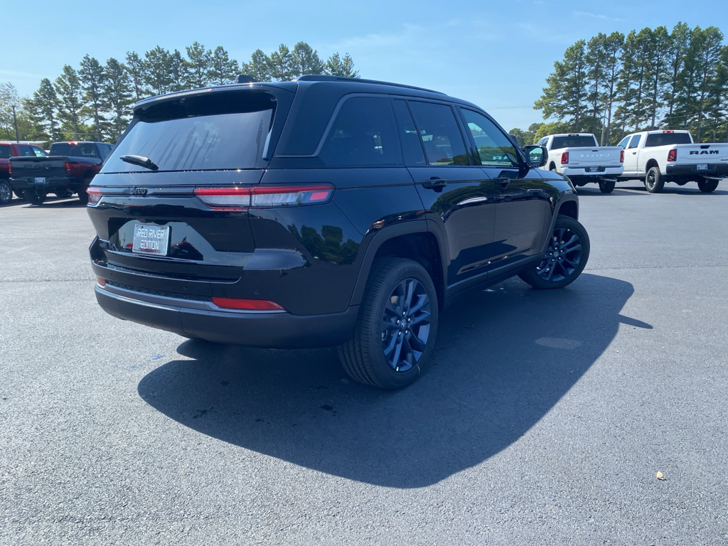 2026 Jeep Grand Cherokee 85th Anniversary Edition photo 5