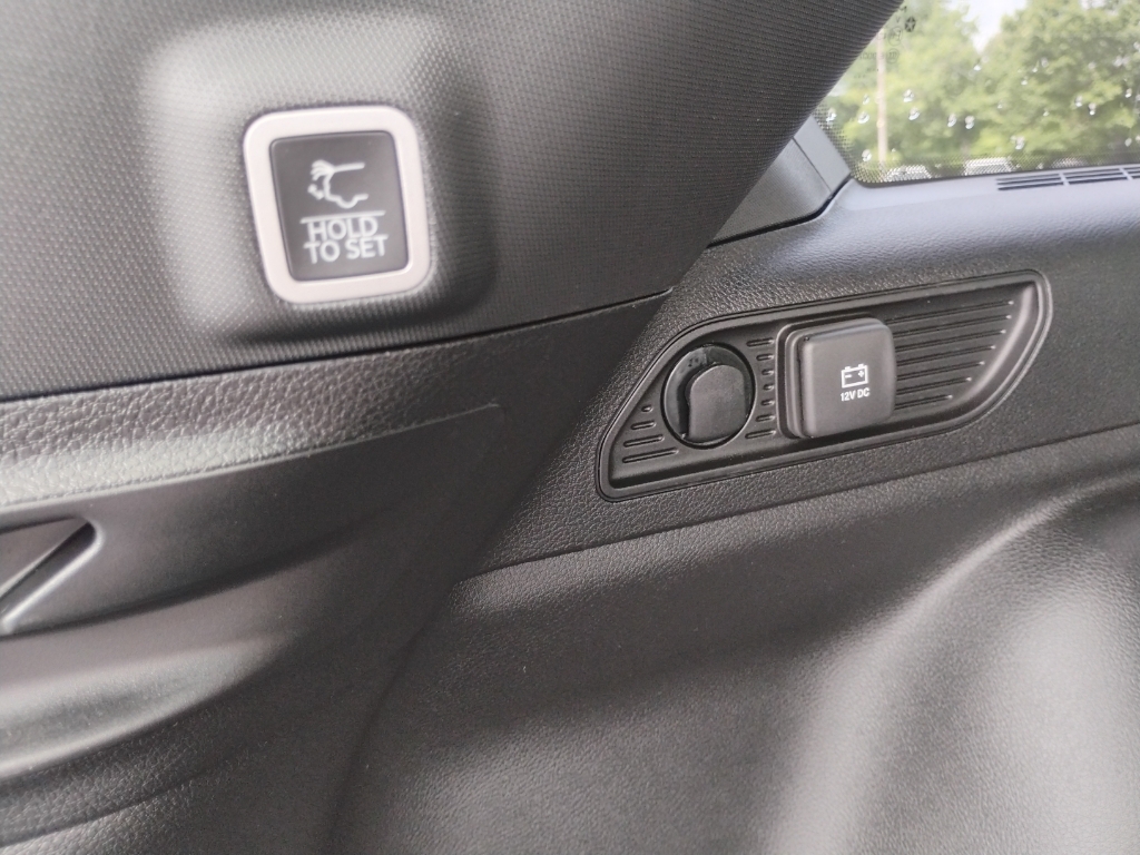 2026 Jeep Grand Cherokee representative vehicle photo