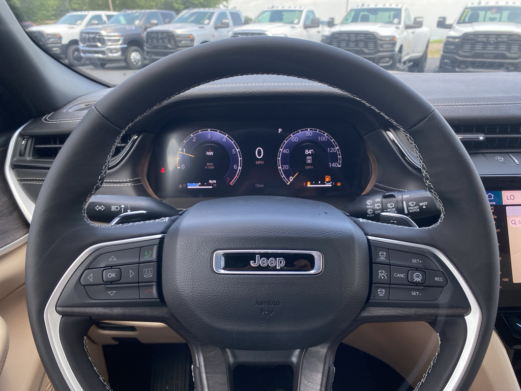 2026 Jeep Grand Cherokee representative vehicle photo