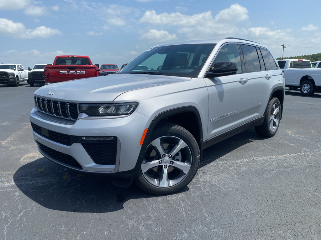 2026 Jeep Grand Cherokee Limited photo 1