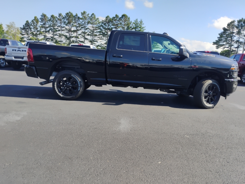 2026 Ram 2500 Laramie photo 4