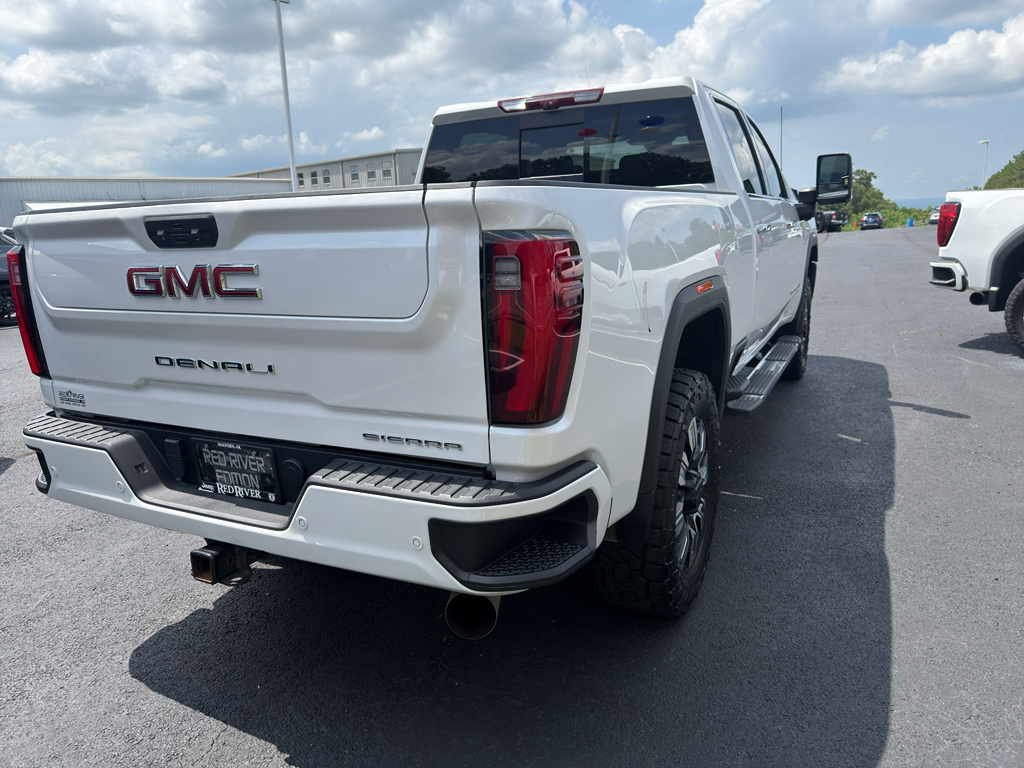 2024 GMC Sierra Denali photo 5