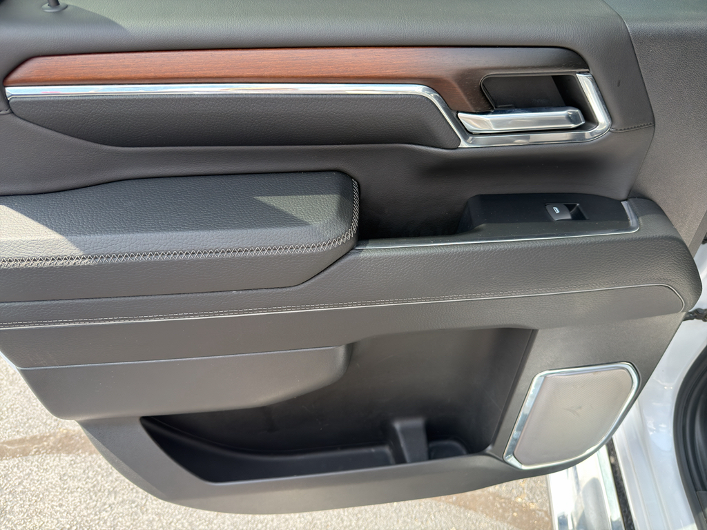 2024 Gmc Sierra HD representative vehicle photo