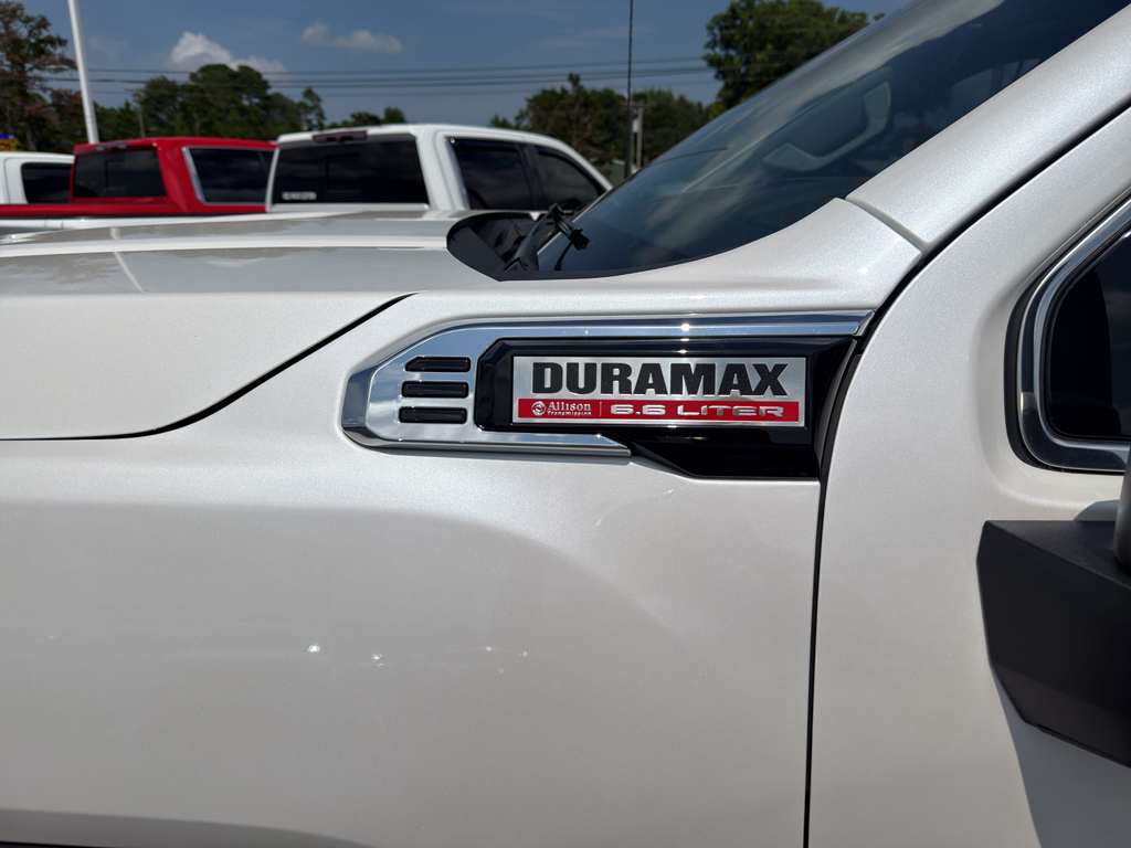 2024 Gmc Sierra HD representative vehicle photo