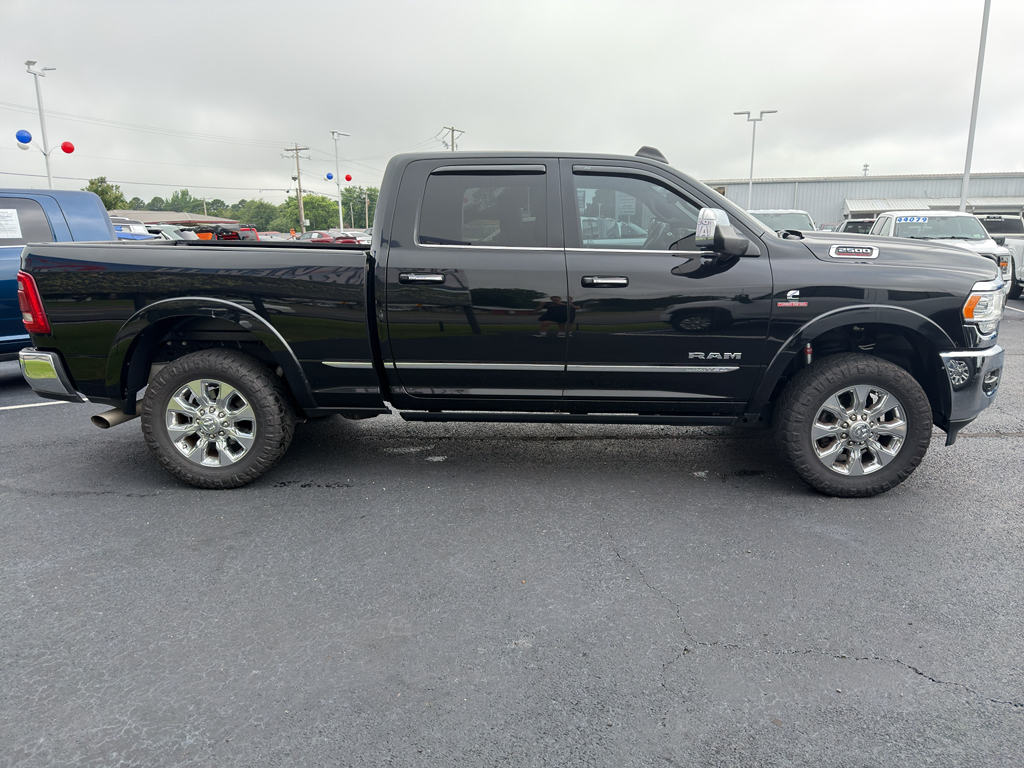 2022 Ram 2500 Limited photo 4