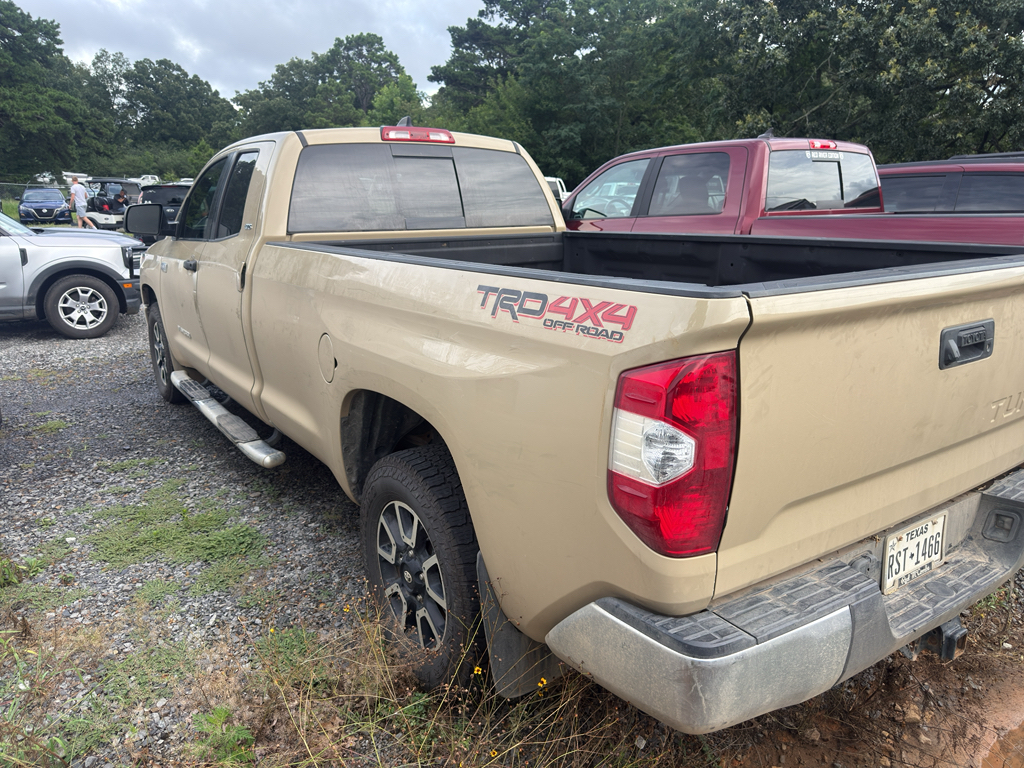 2020 Toyota Tundra SR5 photo 4