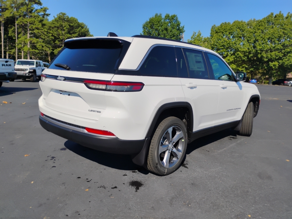 2026 Jeep Grand Cherokee Limited photo 5