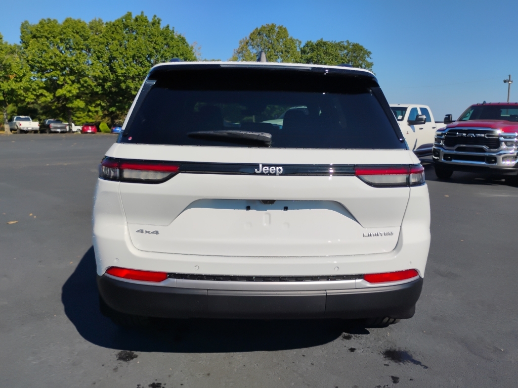 2026 Jeep Grand Cherokee Limited photo 6