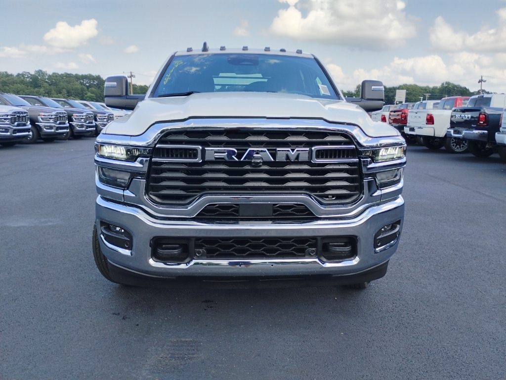 2026 Ram 3500 Chassis Tradesman photo 2