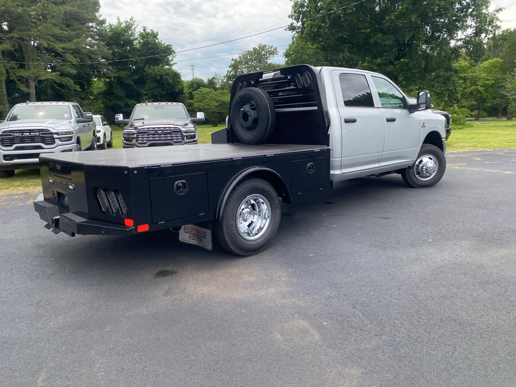 2026 Ram 3500 Chassis Tradesman photo 5