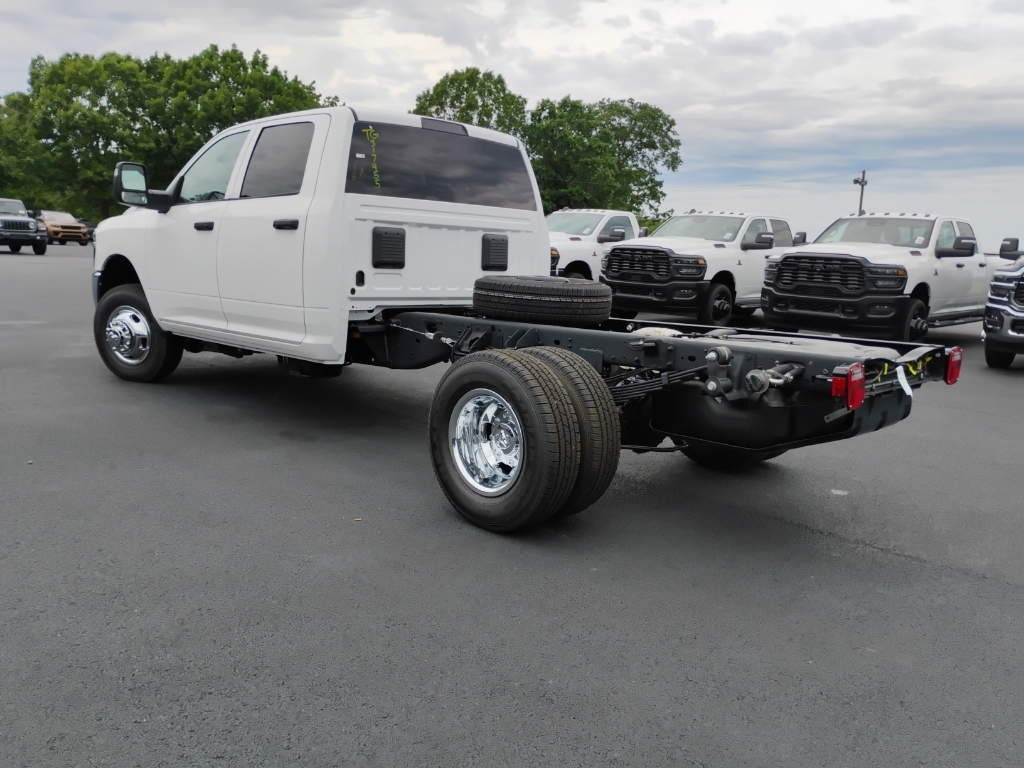 2026 Ram 3500 representative vehicle photo