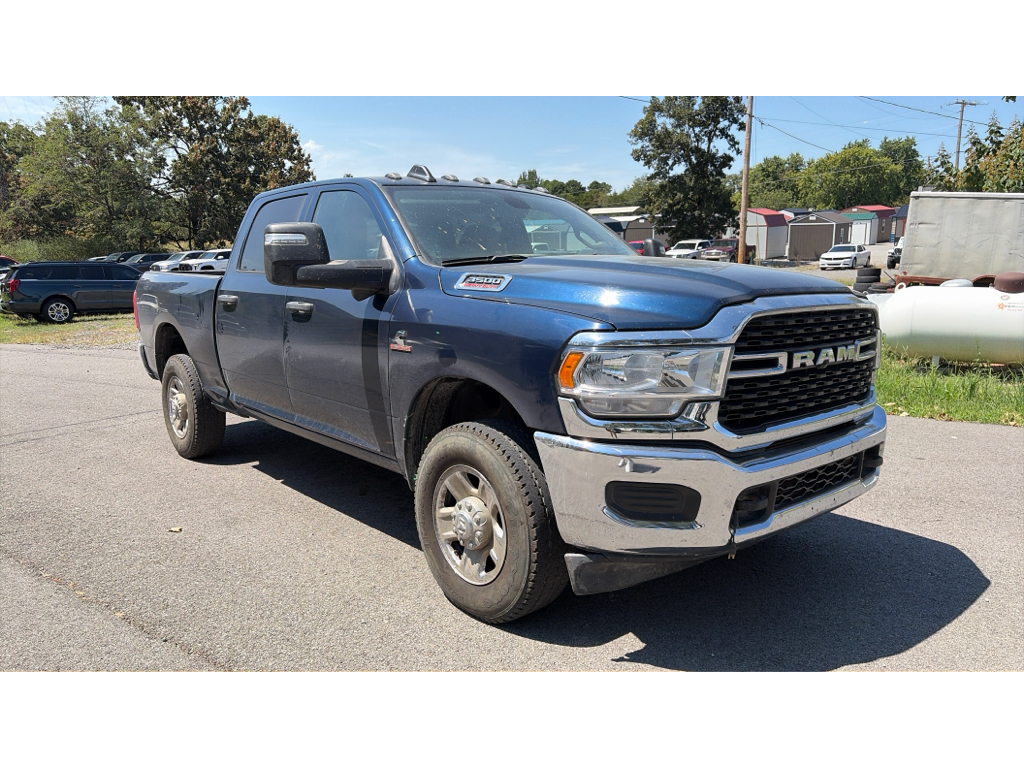 2023 Ram 3500 Tradesman photo 2