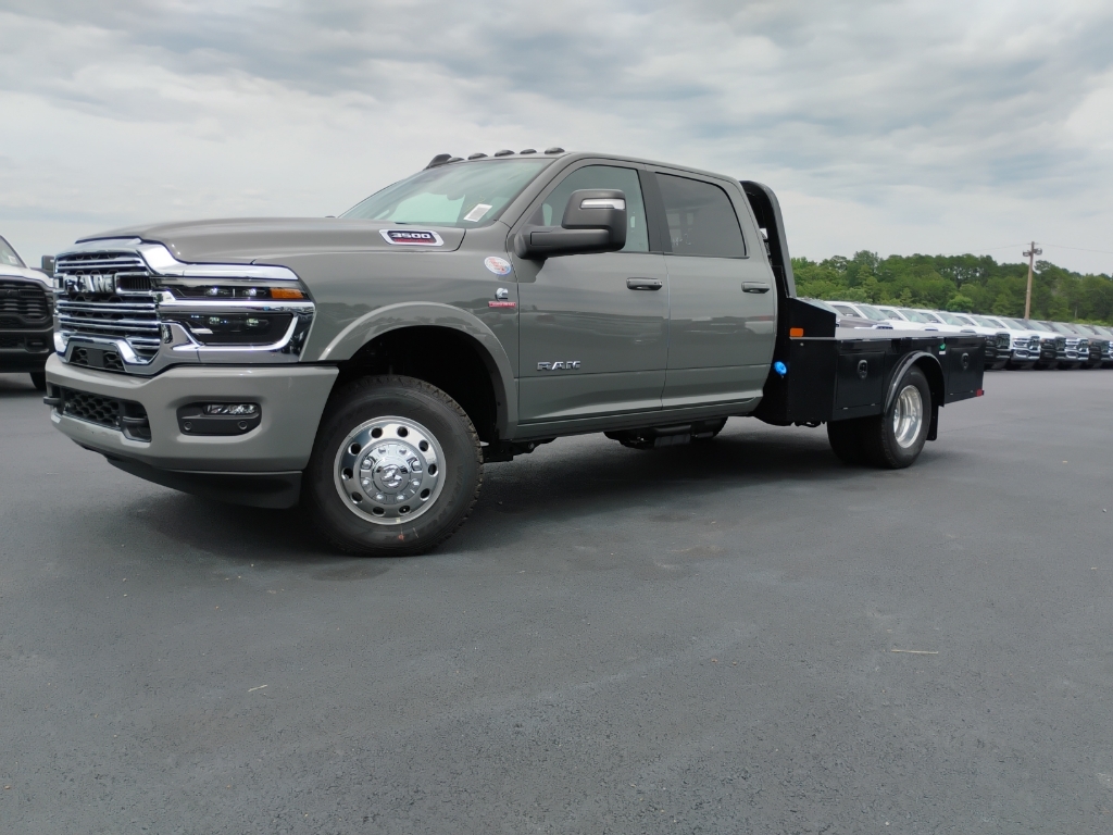 2026 Ram 3500 Chassis Big Horn photo 1