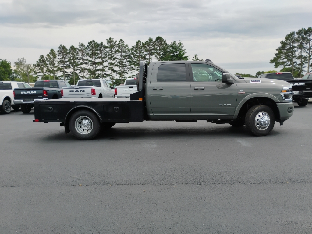 2026 Ram 3500 Chassis Big Horn photo 4