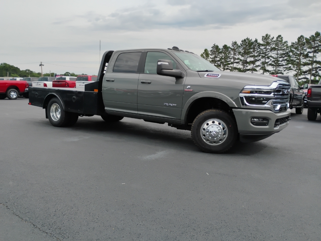2026 Ram 3500 Chassis Big Horn photo 3
