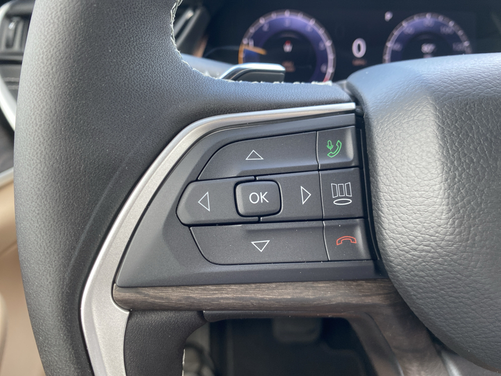 2026 Jeep Grand Cherokee representative vehicle photo