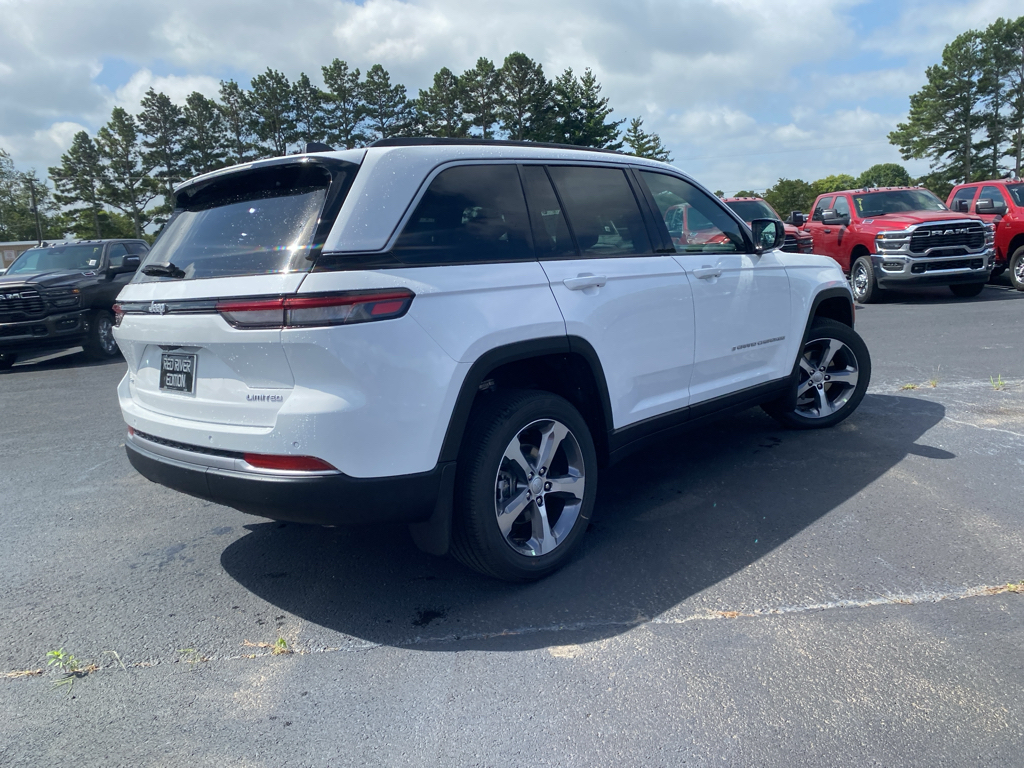 2026 Jeep Grand Cherokee representative vehicle photo