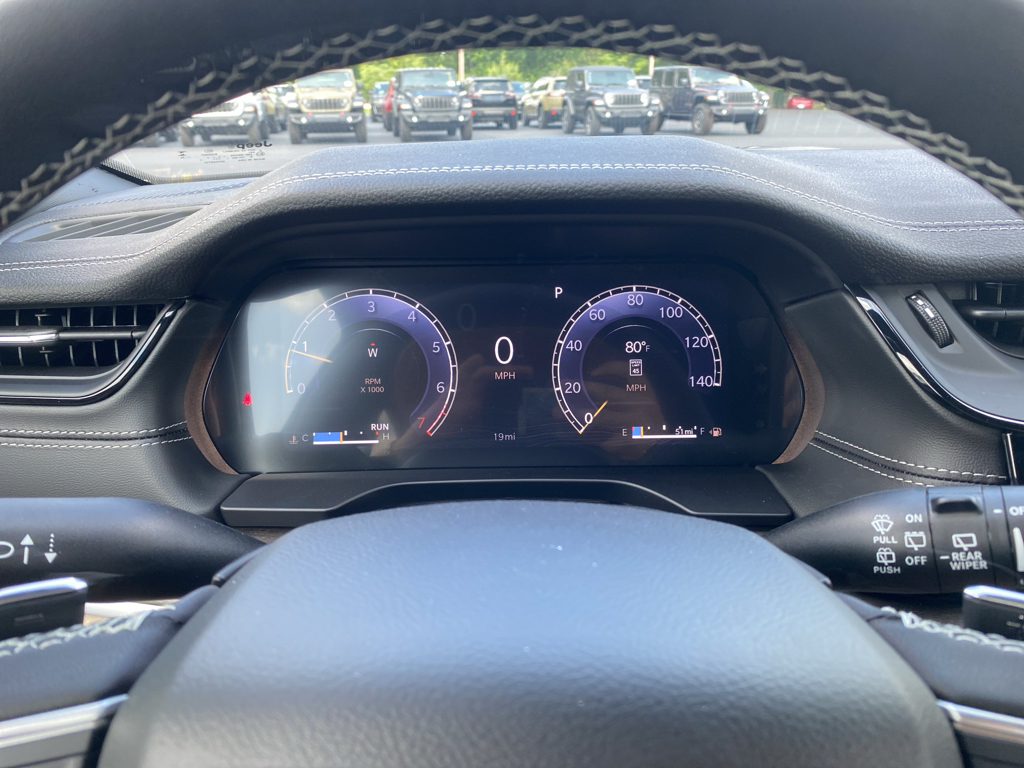 2026 Jeep Grand Cherokee representative vehicle photo