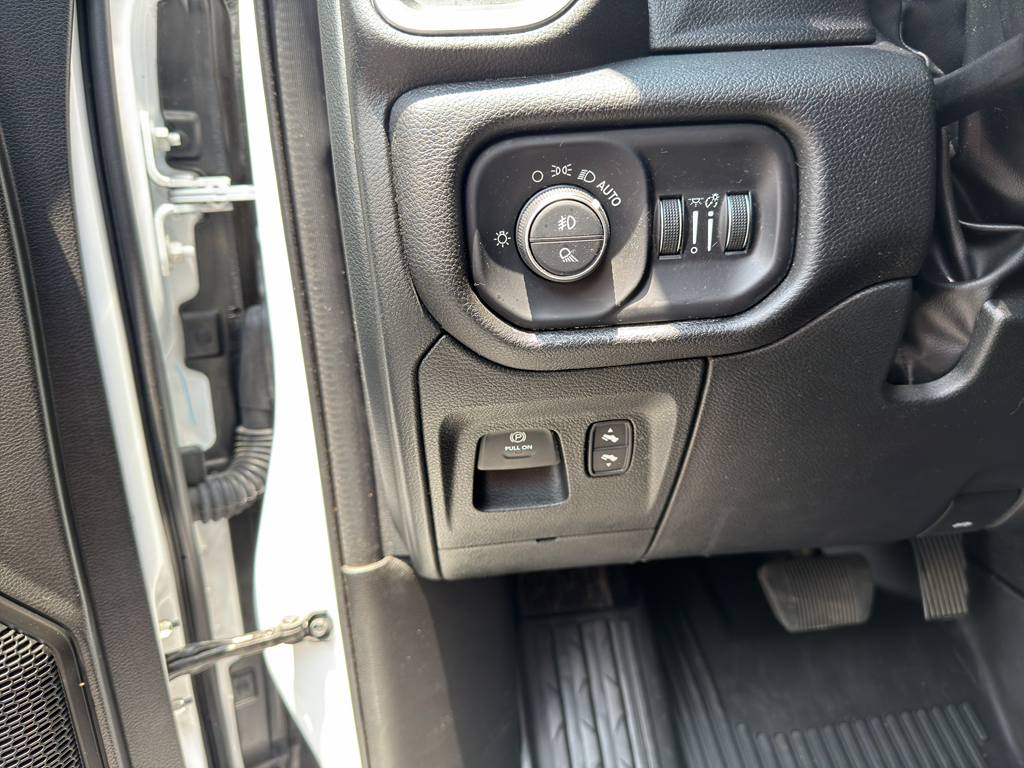 2025 Ram 1500 representative vehicle photo