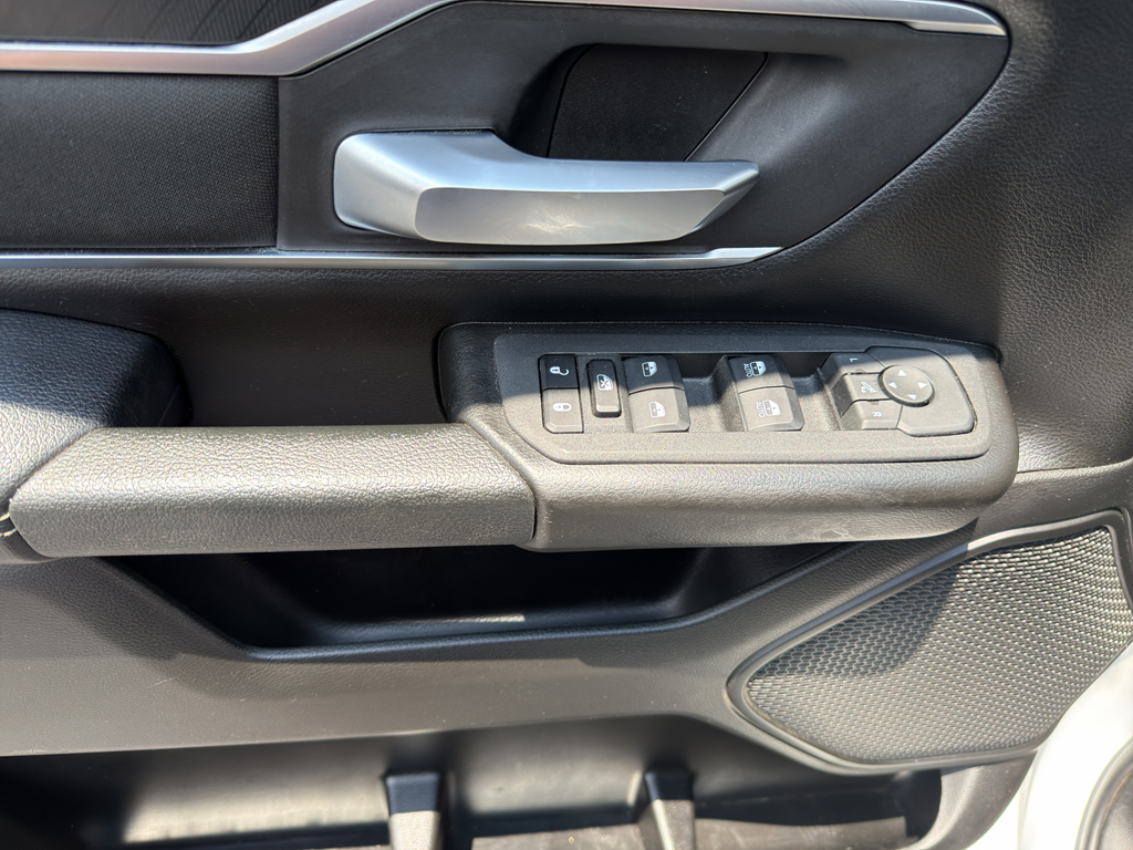2025 Ram 1500 representative vehicle photo