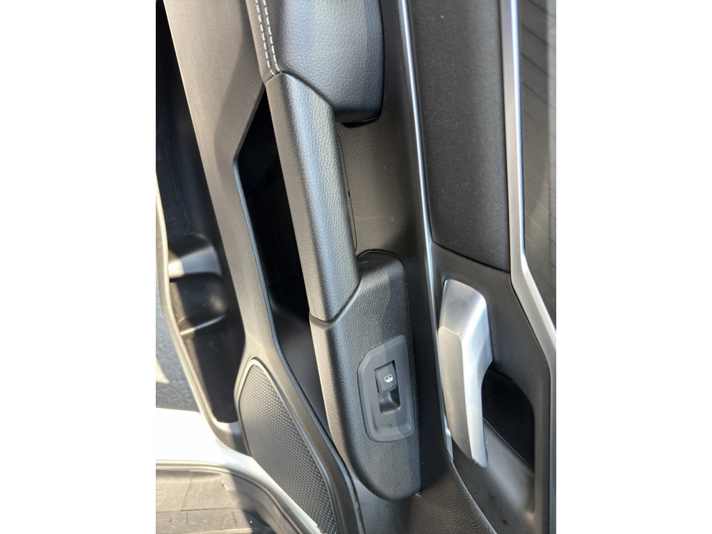 2025 Ram 1500 representative vehicle photo