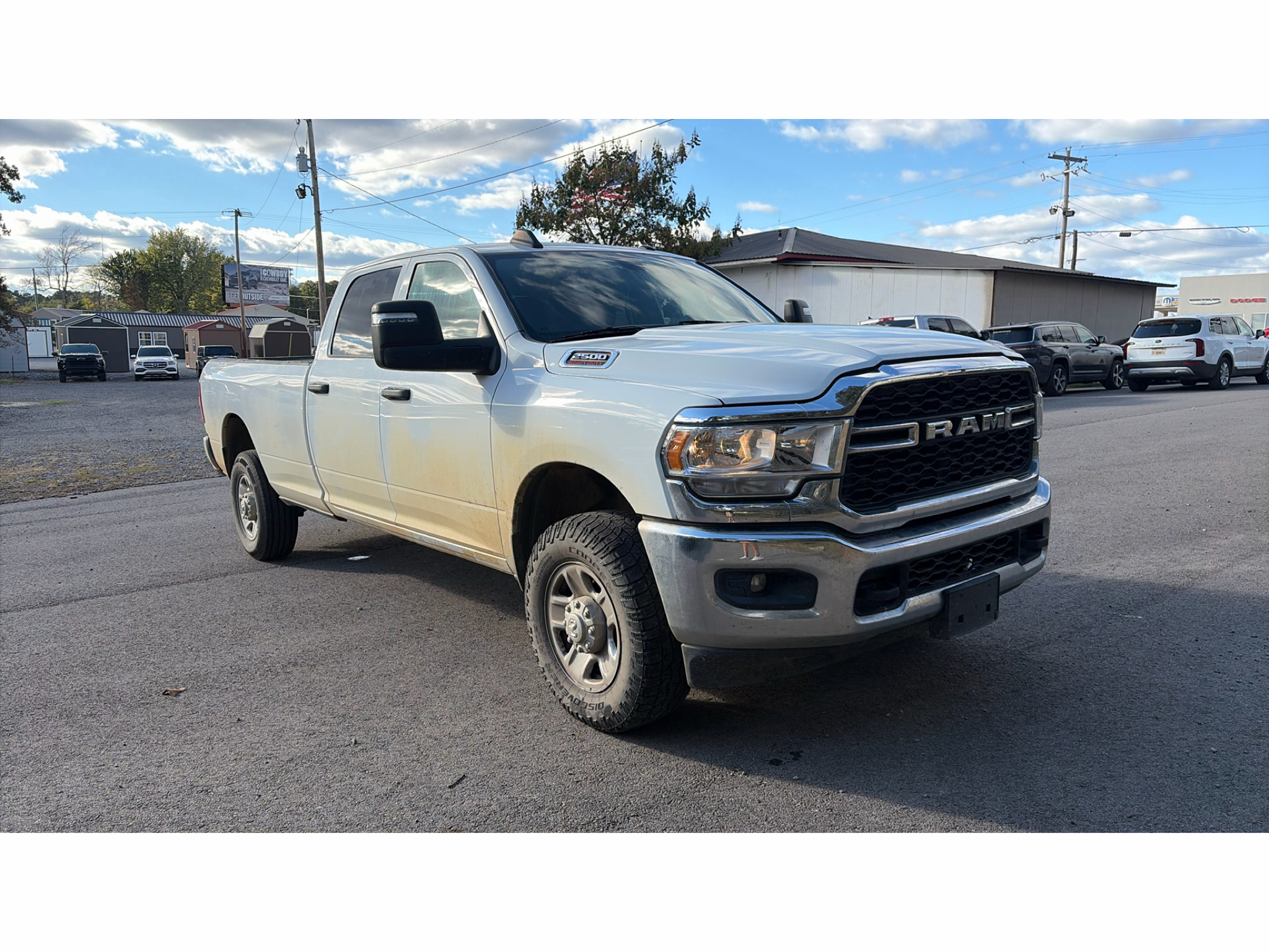 2023 Ram 2500 Tradesman photo 2