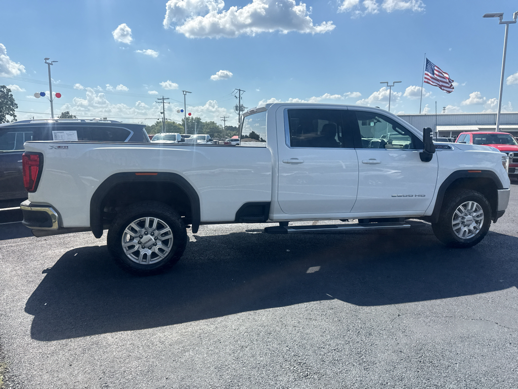 2021 GMC Sierra SLE photo 4