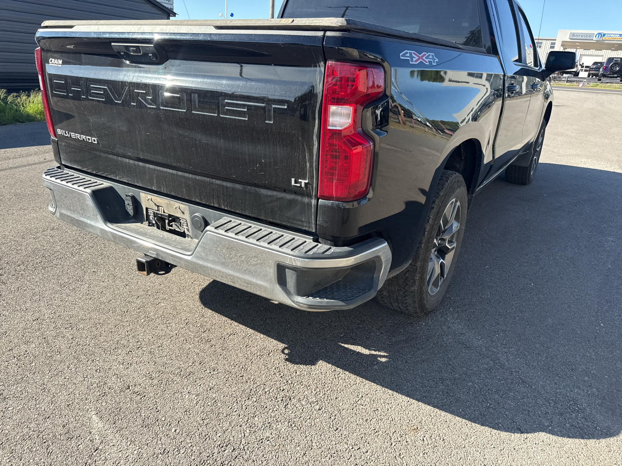 2025 Chevrolet Silverado LT photo 3
