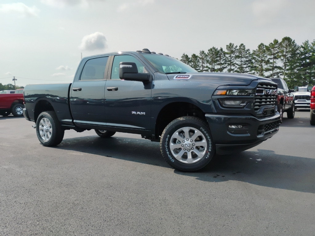 2026 Ram 2500 Big Horn photo 3