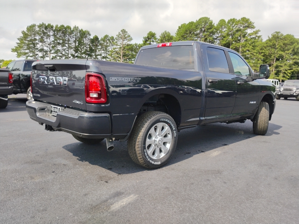 2026 Ram 2500 Big Horn photo 5