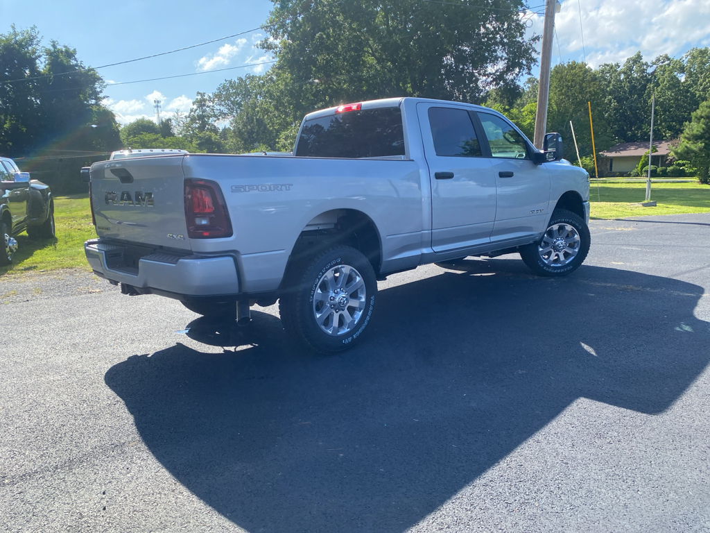 2026 Ram 2500 Big Horn photo 6