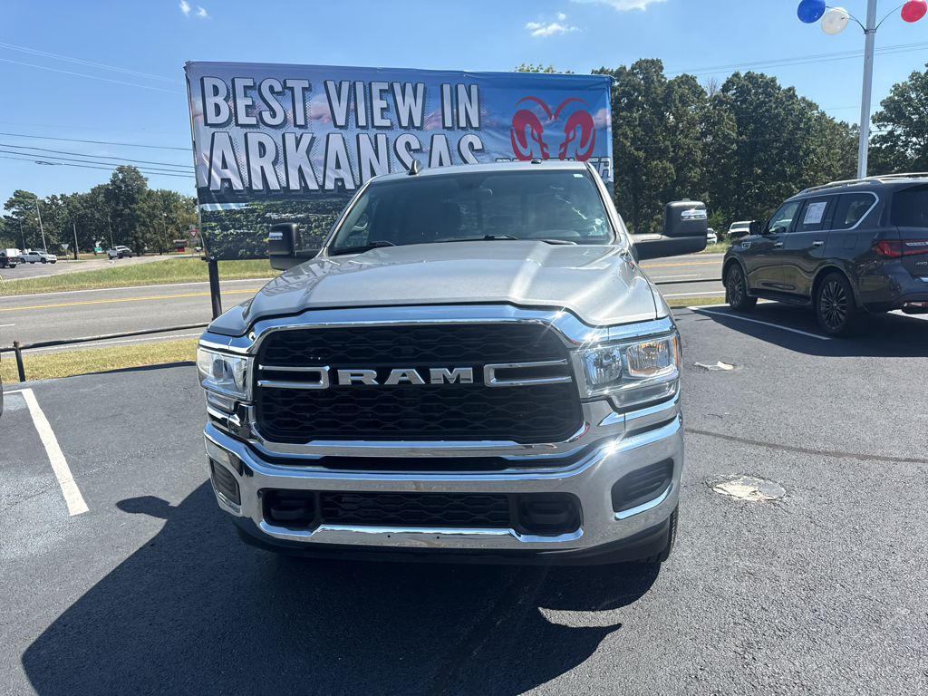 2024 Ram 2500 Tradesman photo 2
