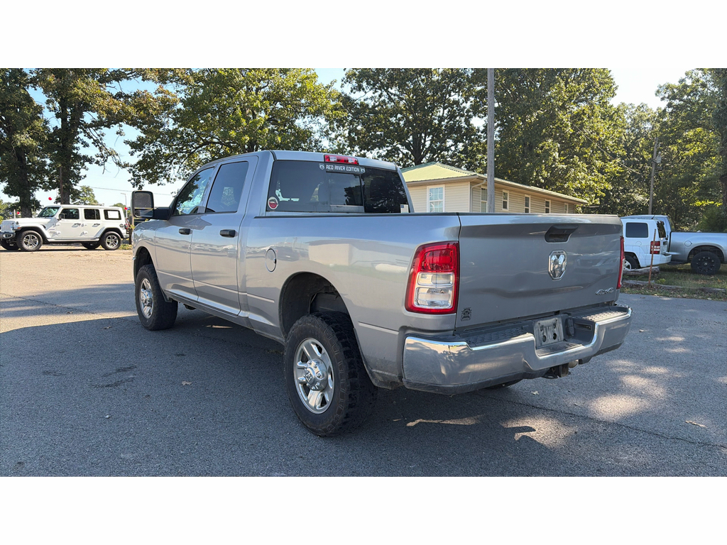 2024 Ram 2500 Tradesman photo 4