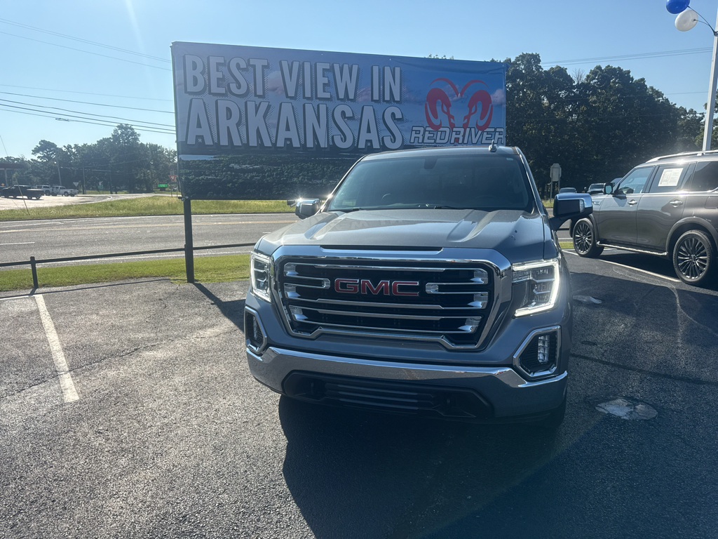 2022 GMC Sierra Limited SLT photo 2