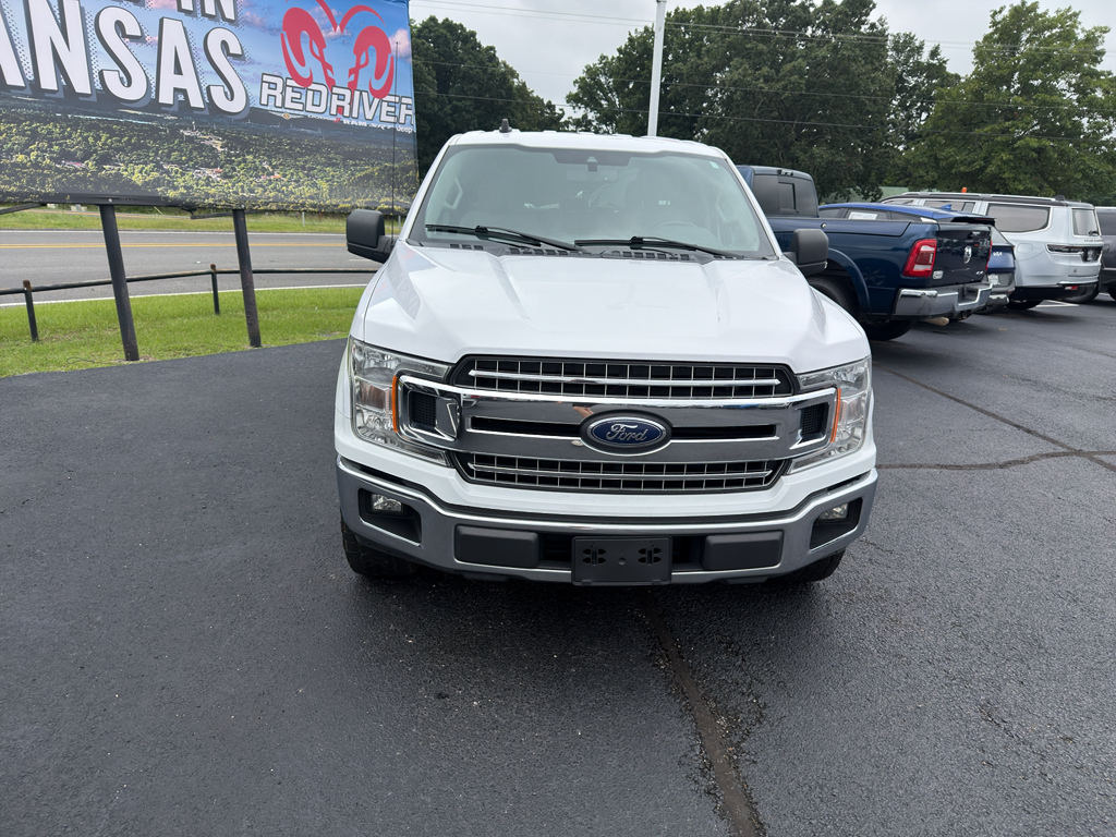 2019 Ford F-150 XLT photo 2