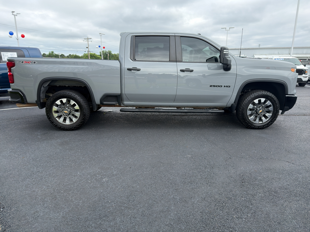 2024 Chevrolet Silverado HD representative vehicle photo