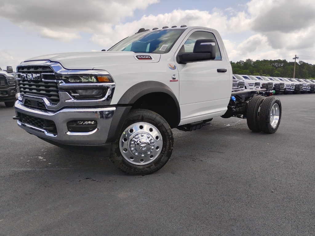 2026 Ram 5500 Chassis Tradesman photo 1