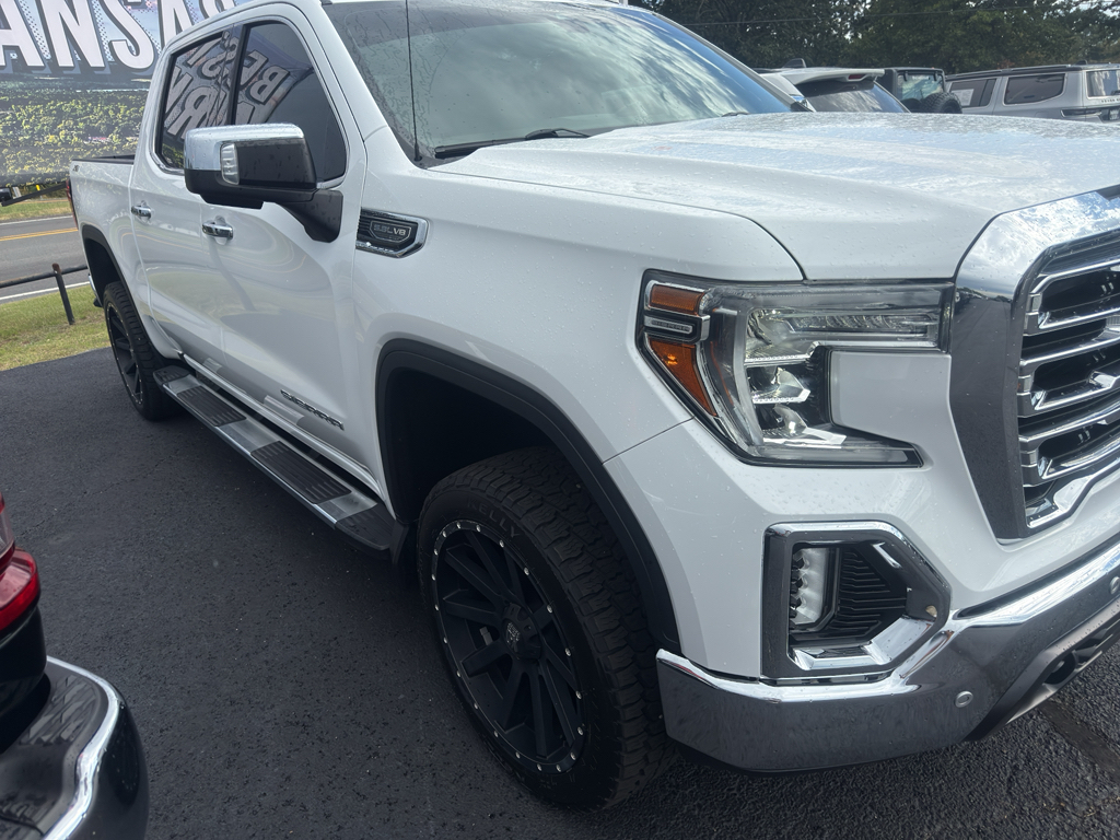 2020 GMC Sierra SLT photo 3