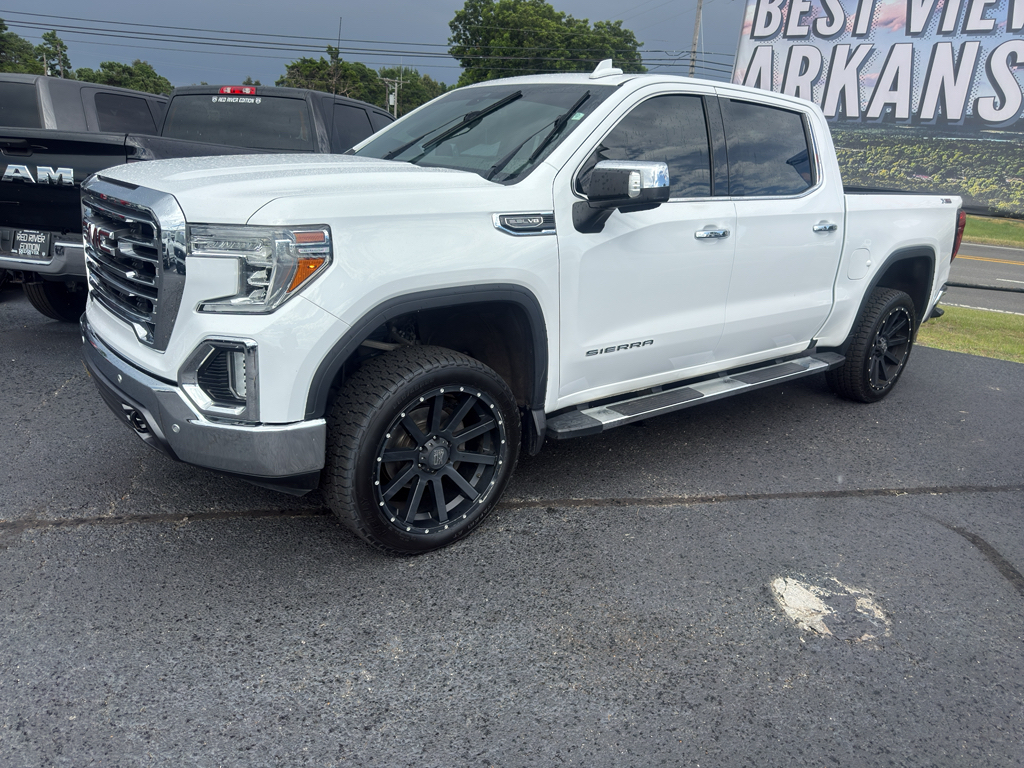 2020 GMC Sierra SLT photo 1