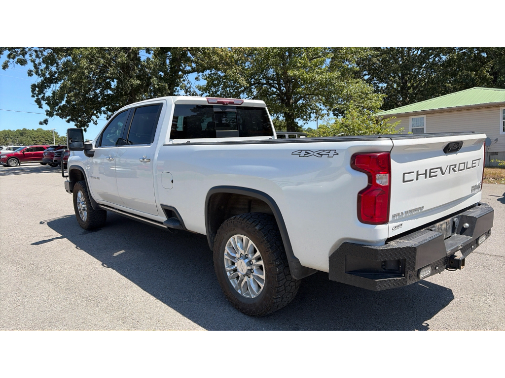 2023 Chevrolet Silverado High Country photo 4