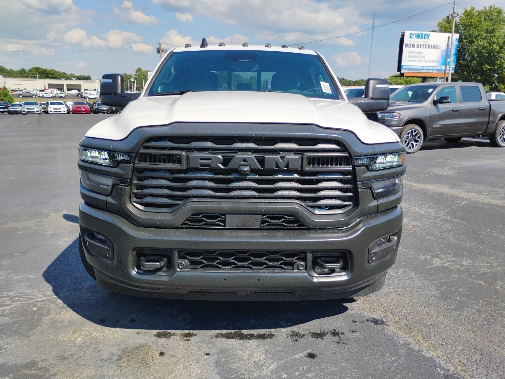 2026 Ram 3500 Tradesman photo 2