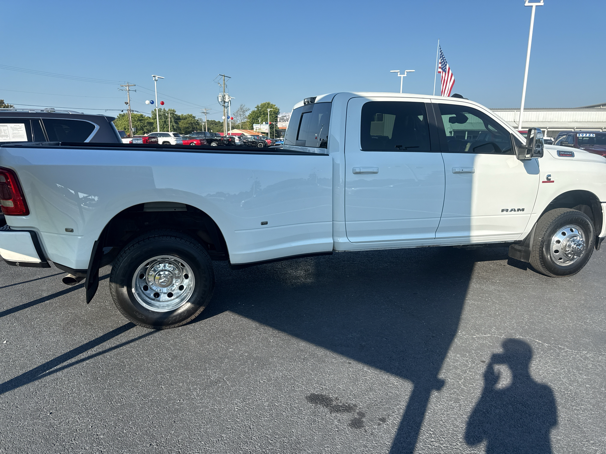 2023 Ram 3500 Laramie photo 4