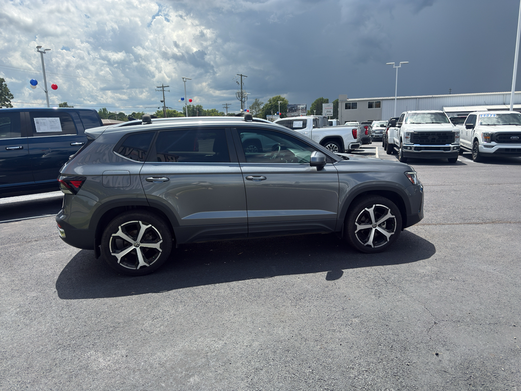 2025 Volkswagen Taos representative vehicle photo